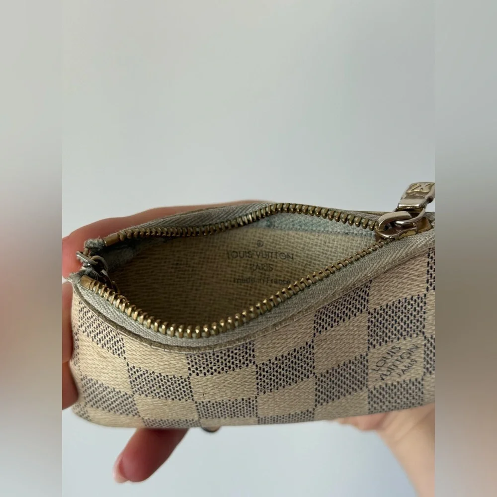 VINTAGE LOUIS VUITTON KEY POUCH - Picture 3 of 8